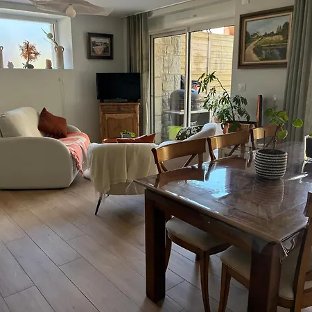 Sejour Saint-michel, Rez-de-jardin De Notre Maison 3*