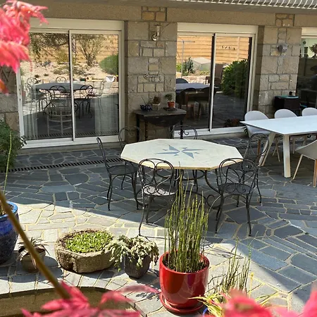 Sejour Saint-michel, Rez-de-jardin De Notre Maison